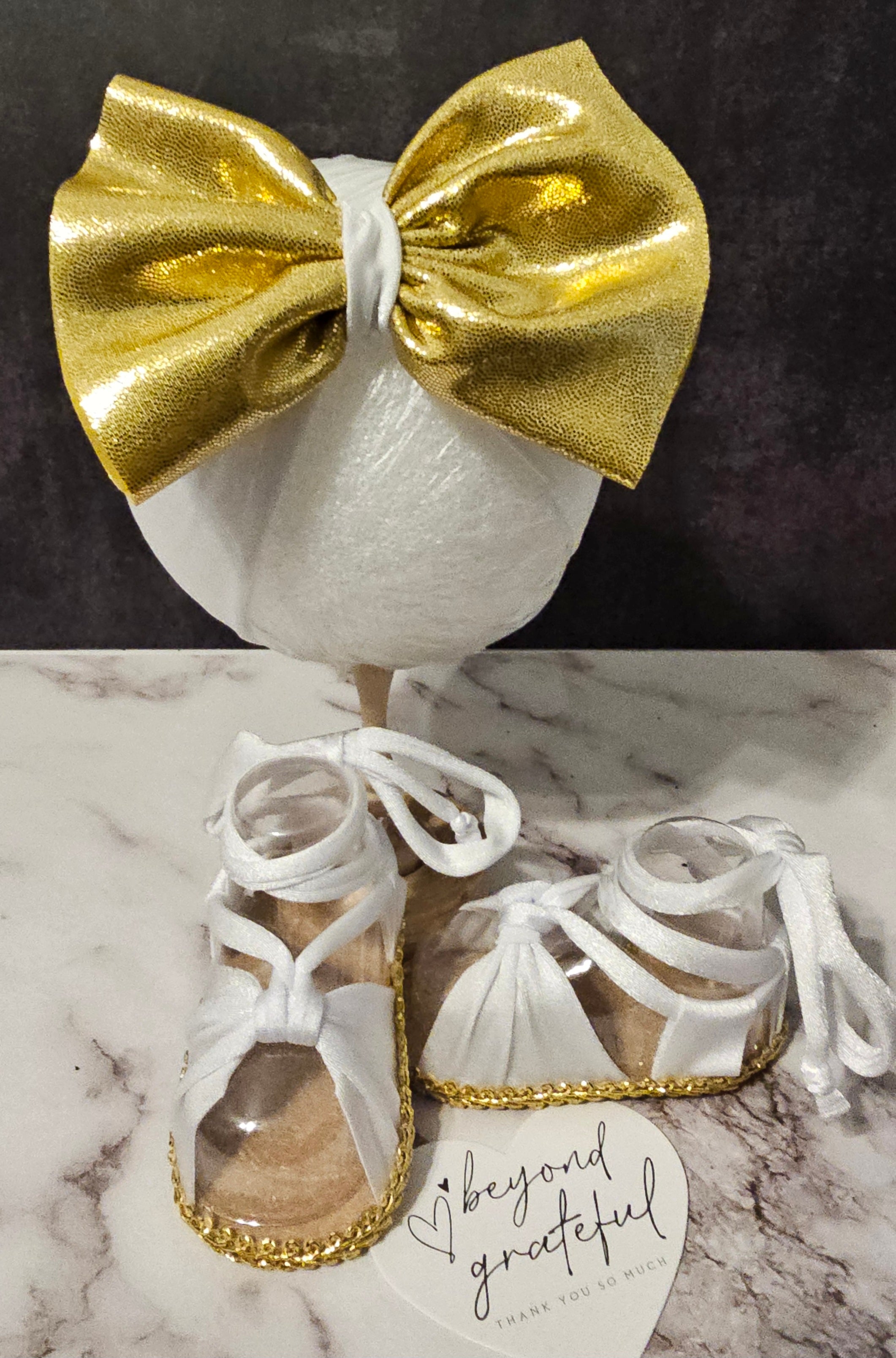 Baby sandals and bow set-Gold bow with white band/ white sandals and gold trim.