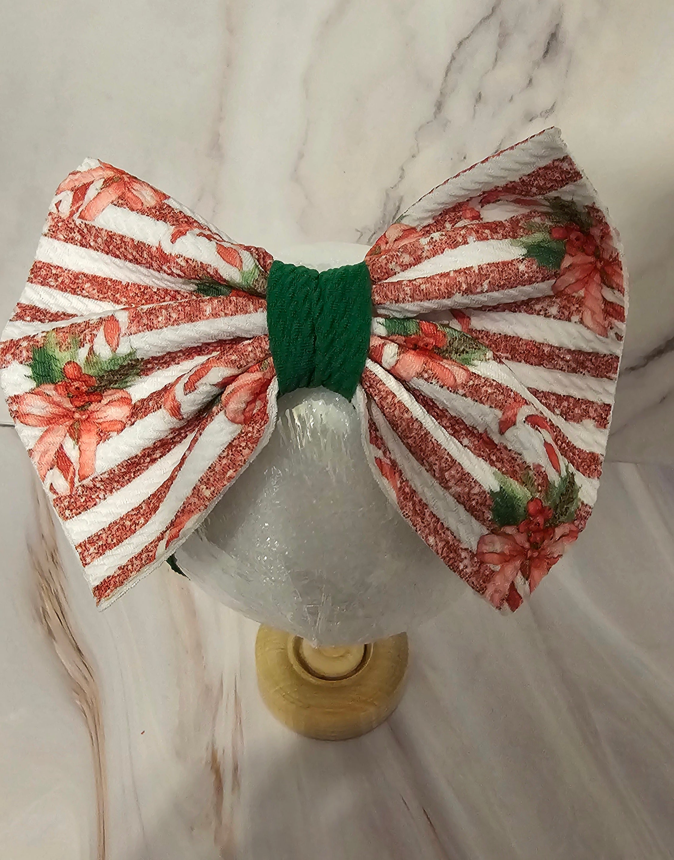 Christmas - Mistletoe- RED-Bows